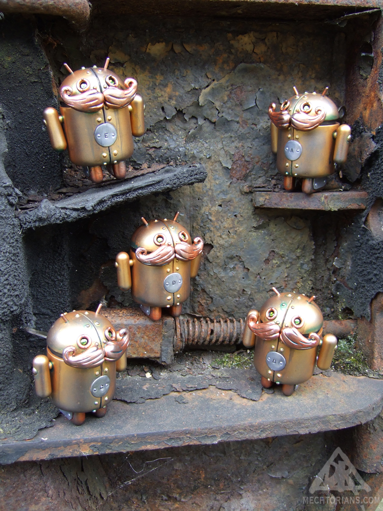 Search Engines Mechtorian customised Android toys by Doktor A.