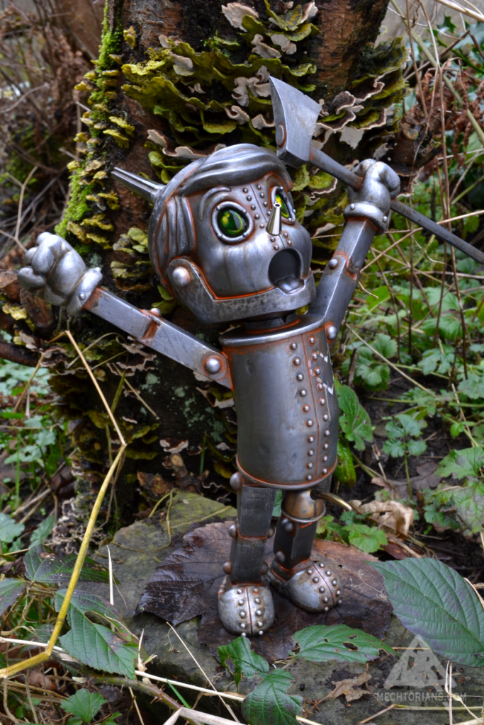 The Tin WOODsman.
A customised Wood Awakening vinyl toy from Juce Gace. By Doktor A. Bruce Whistlecraft.
2022.