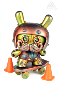 Jenson RiderMechtorian customised Dunny art toy from Kidrobot. By Doktor A, Bruce Whistlecraft. 2021. Front