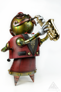 Duet-Sax-Front-RightMechtorian Customised Peelple toy by Doktor A. Bruce Whistlecraft.2022.