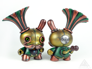 Gramophone Customised Dunny Series. By Doktor A. Bruce Whistlecraft.2019.Green-Front-Back-WEB