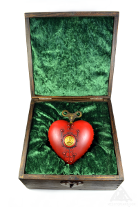 Woodsman's Heart.Mechtorian original sculpture by Doktor A. Bruce Whistlecraft.2023.Woodsmans-Heart-Box-Back-WEB